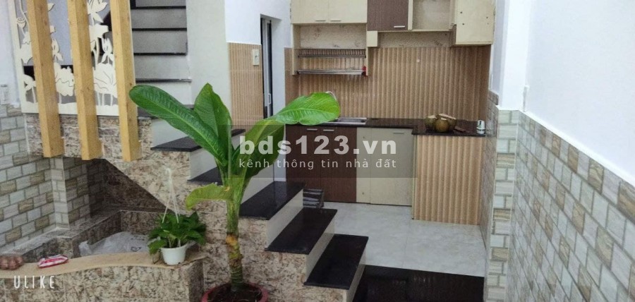 Nhà MT Hiếm Đẹp Nở Hậu, Trung Tâm Nguyễn Sơn, Tân Phú,DT 24m2, Giá Chỉ 2.9 Tỷ