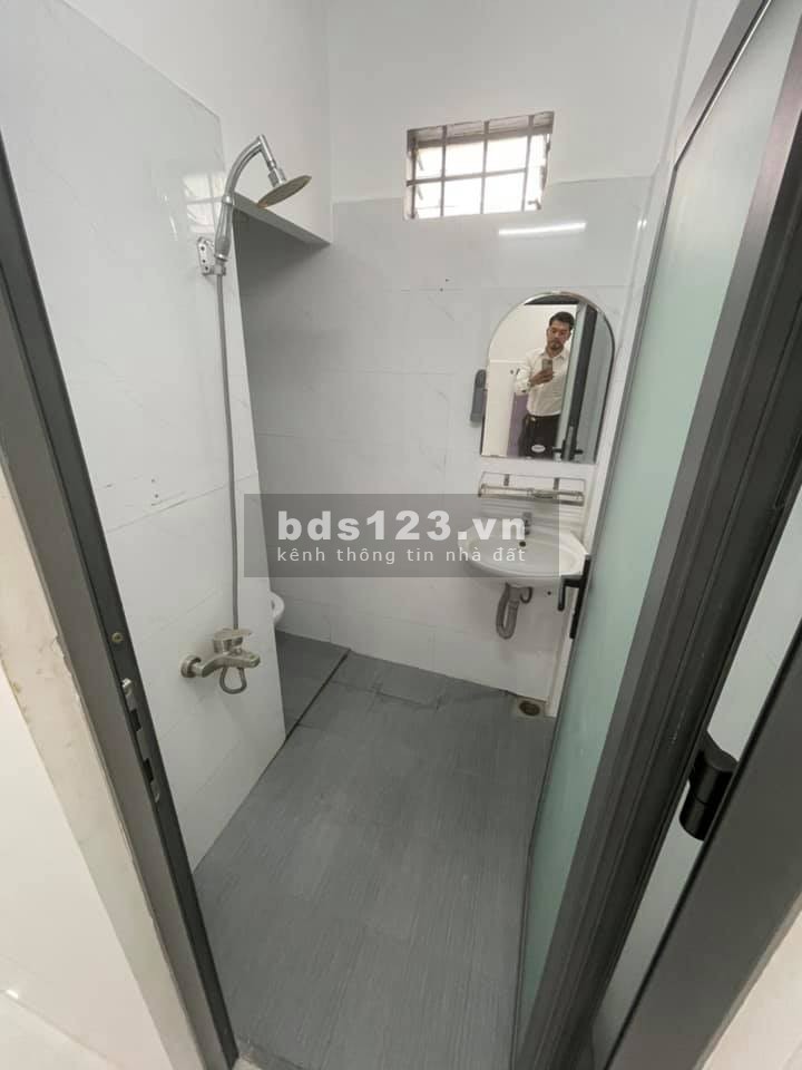 Nhà 2 tầng BTCT, dt 4x13, HXH đường Trần Xuân Soạn, P. Tân Hưng, Quận 7
