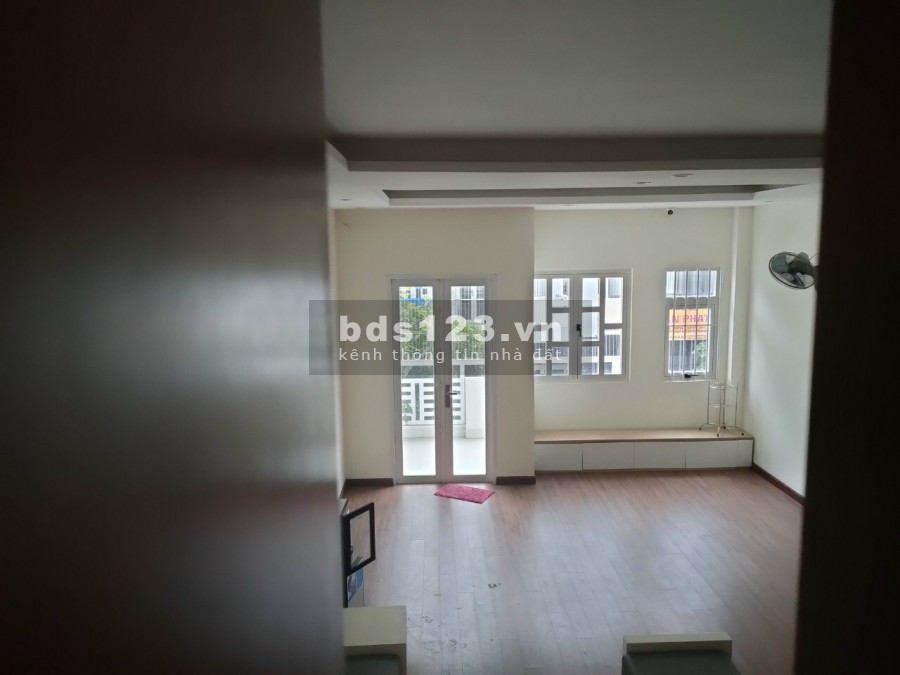 Bán nhà khu dân cư Phú Gia 2 sổ riêng thổ cư 5x16m giá bán 4tỷ850
