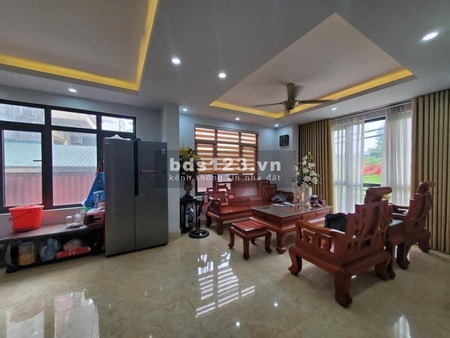 Mặt phố Lâm Du, dt 41m2 mặt tiền 6.3 m Lô góc, mặt tiền khủng, kinh doanh đẳng cấp, Thiết kế cực đẹp, hợp lý
