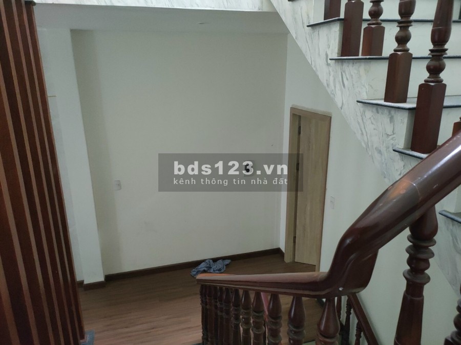 Bán nhà khu dân cư Phú Gia 2 sổ riêng thổ cư 5x16m giá bán 4tỷ850