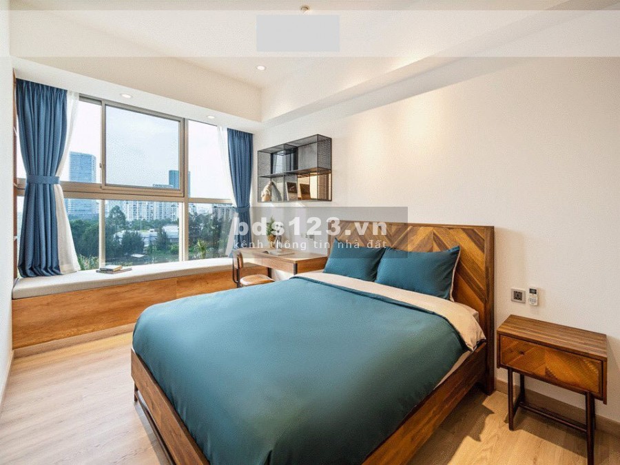Cho thuê Căn hộ Midtown Signature 137m 4PN 2WC NTDD nhà đẹp, view sông, lầu cao