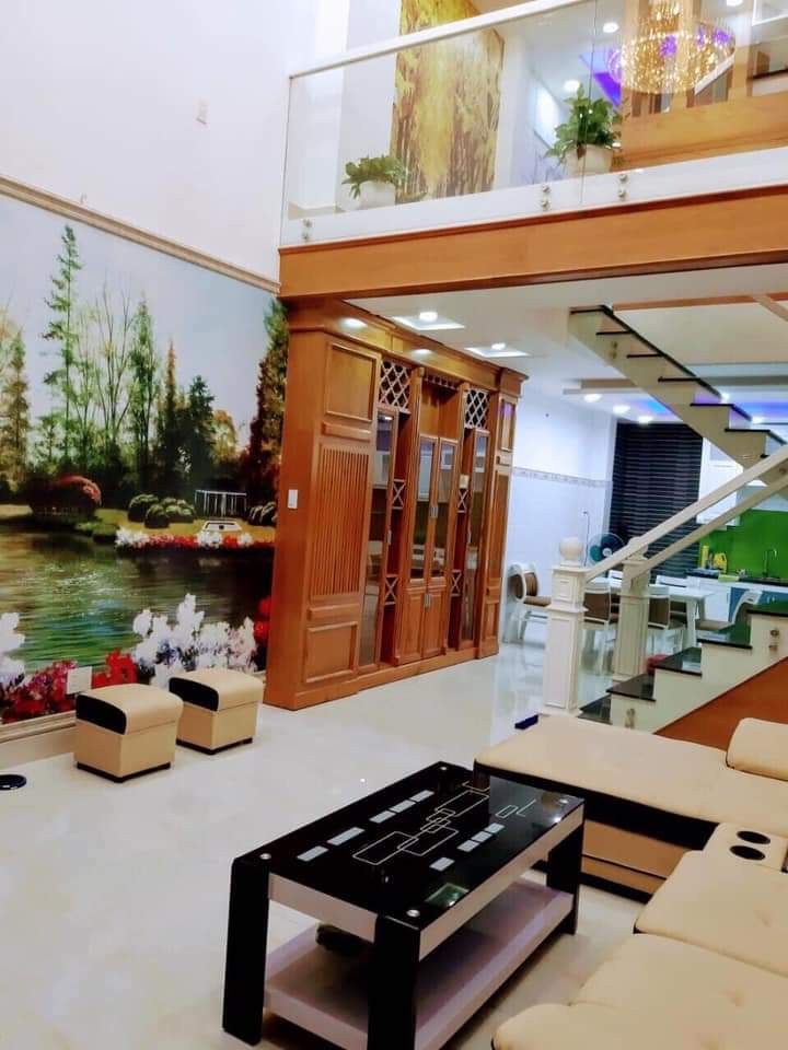 Bán nhà hẻm xe hơi Quận 10, 45m2, giá 6,3 tỷ, thương lượng chính chủ