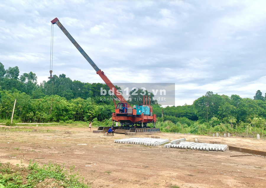 Cần bán lô hướng Đông Nam - Trung tâm KĐT mới Xuân Hoà - Giá 12tr5/m2 có thương lượng