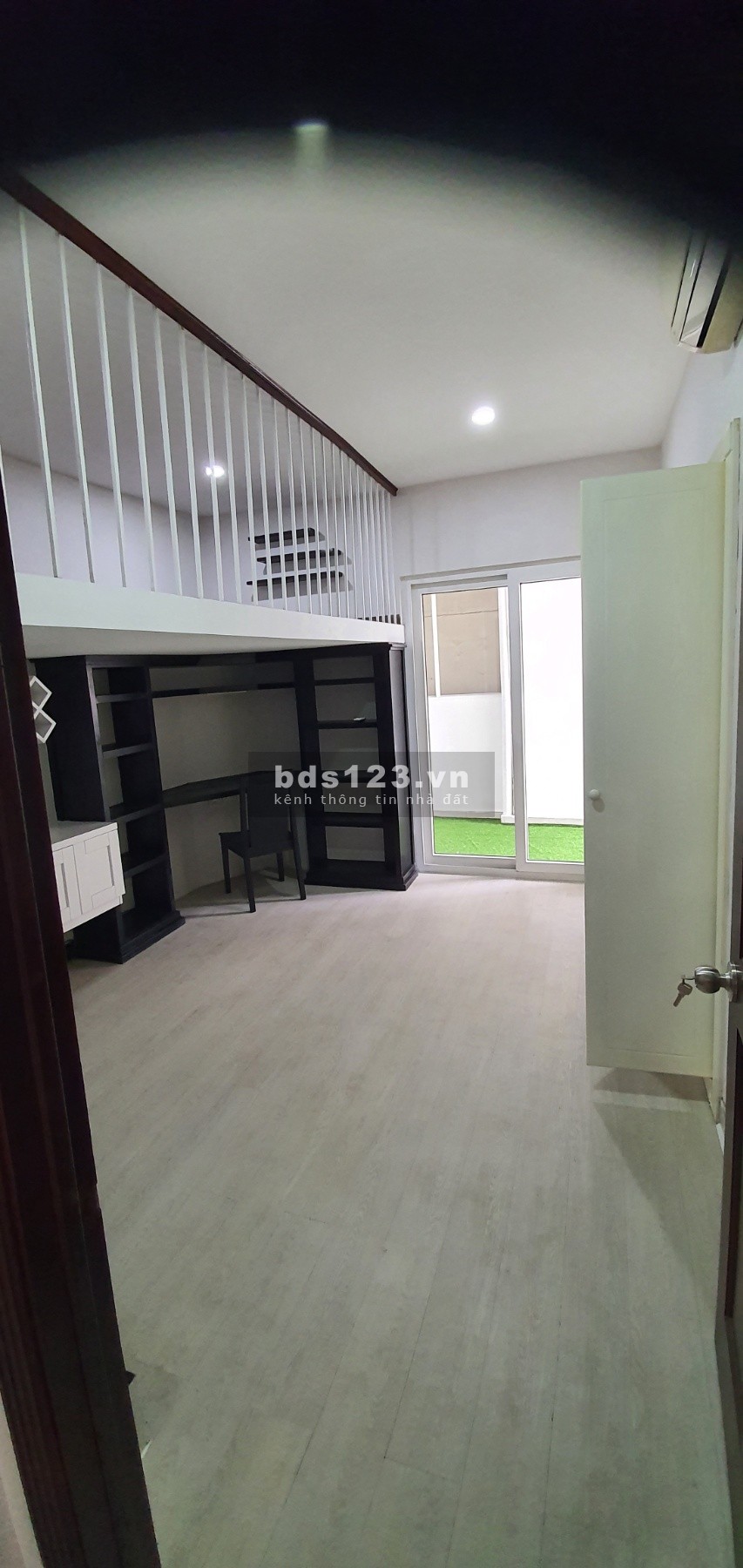 Bán gấp chung cư Chung cư Phúc Yên 1 diện tích 107.6m² 3PN