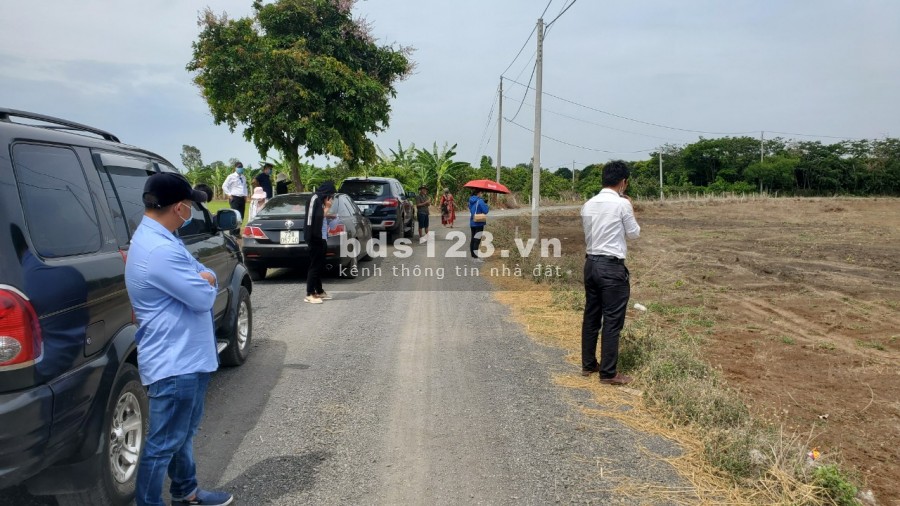 Bán 1 sào đất view nghỉ dưỡng nhánh đường Phạm Hùng chưa bao giờ hết hót
