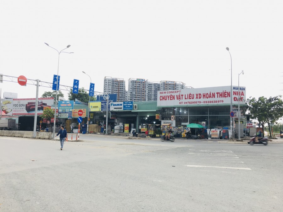 Cần Bán Lô Góc MT đường Vành Đai p.Phú Hữu Q.9 Full Thổ Cư, Nhỉnh 60tr/m2