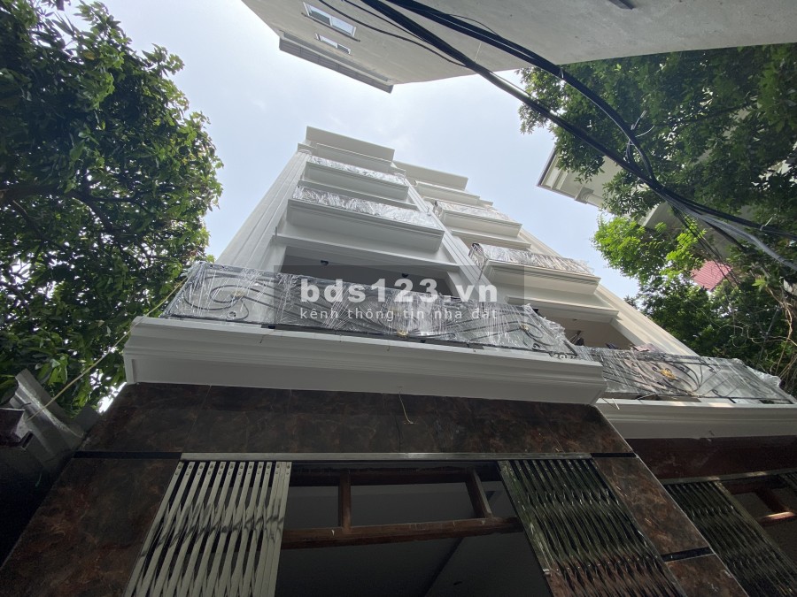 Chính chủ bán nhà phố Khương Đình, Ngõ Thông, Nhà Đẹp, gần Ngã Tư Sở 30m2x5 tầng