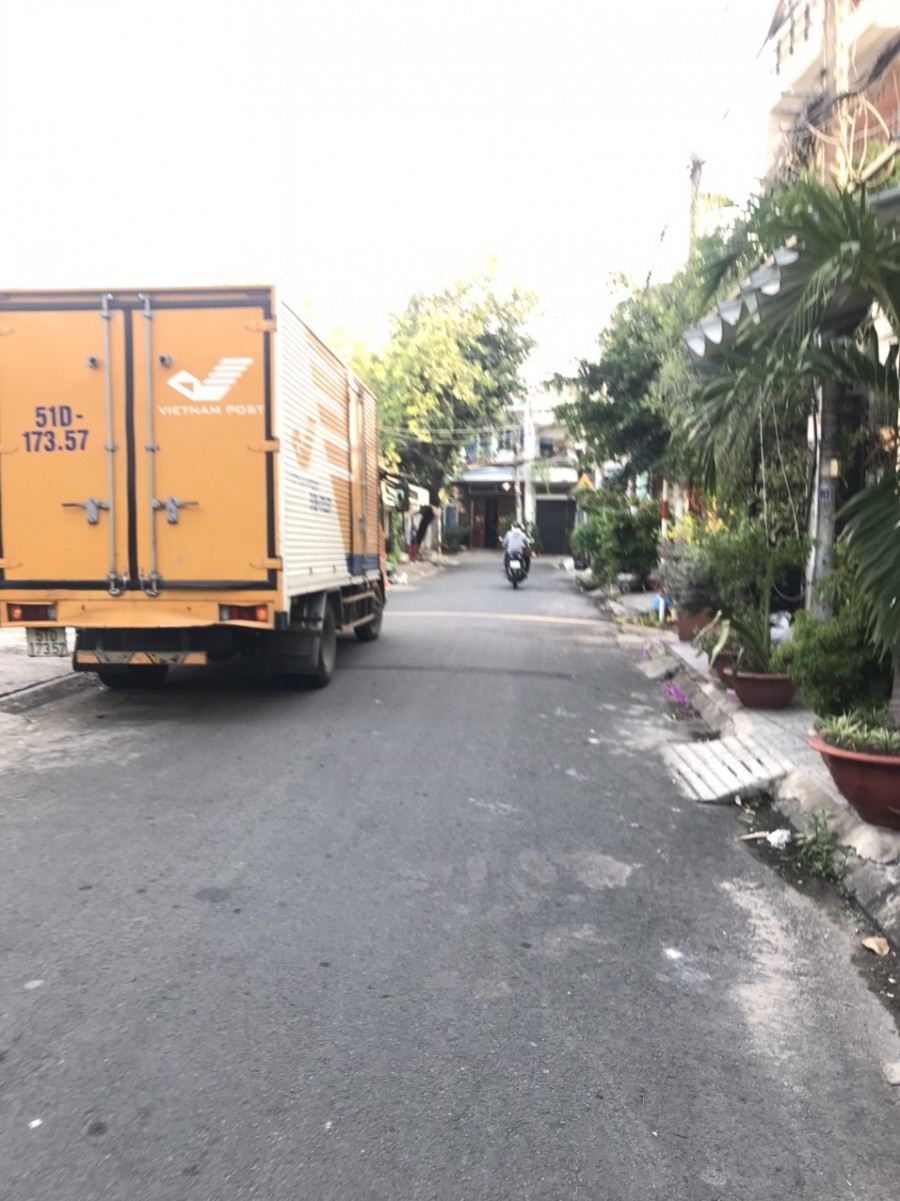 Bán nhà hẻm 192 Phú Thọ Hòa, 4x10, giá bán 4 tỷ 1, hẻm xe hơi ra vào thuận tiện