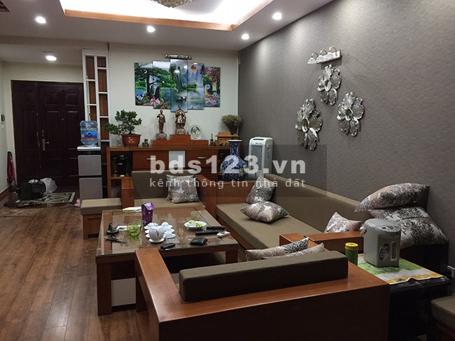 Bán nhà Giáp Nhất, dân trí cao, sân vườn đẹp, dt 54m2, giá bán 4.7 tỷ