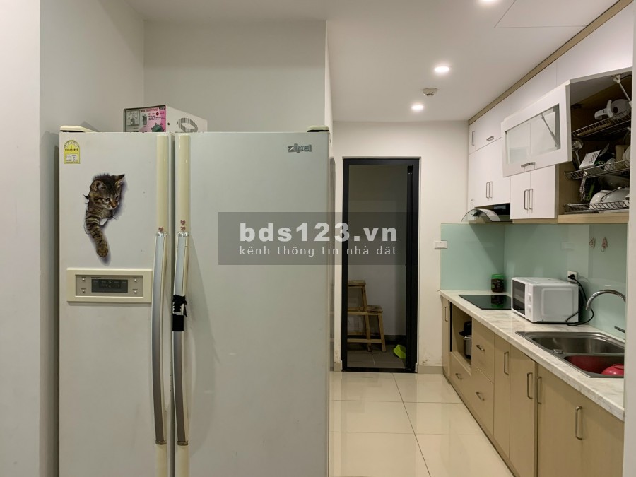 Tôi cần cho thuê căn 2 ngủ, full nội thất, 84m2 giá 11tr thuê lâu dài