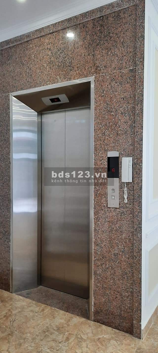 Bán nhà Doãn Kế Thiện lô góc đẹp, kinh doanh đỉnh, nhà mới