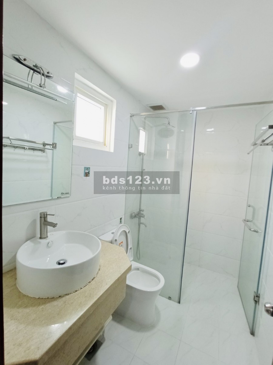 Cho thuê chung cư đầy đủ nội thất 30m2 giá chỉ từ 4tr5, Huỳnh Tấn Phát, Q7