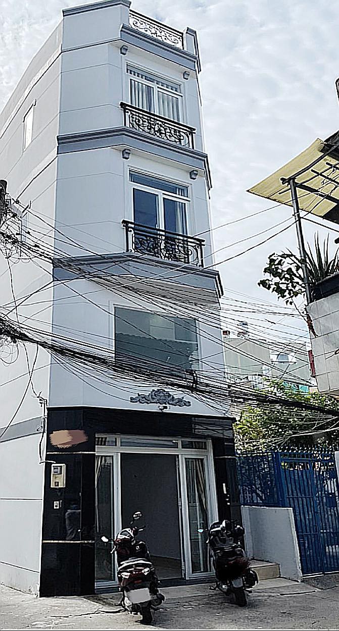 Nhỉnh 6 tỷ có nhà đẹp Nguyễn Văn Đậu Bình Thạnh 5 tầng, xe hơi ngủ trong nhà, dt 39m2, 4PN