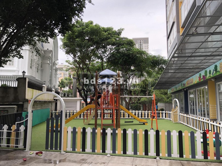 Cho THUÊ cc La Casa Quận 7 2PN diện tích lớn, đầy đủ nội thất