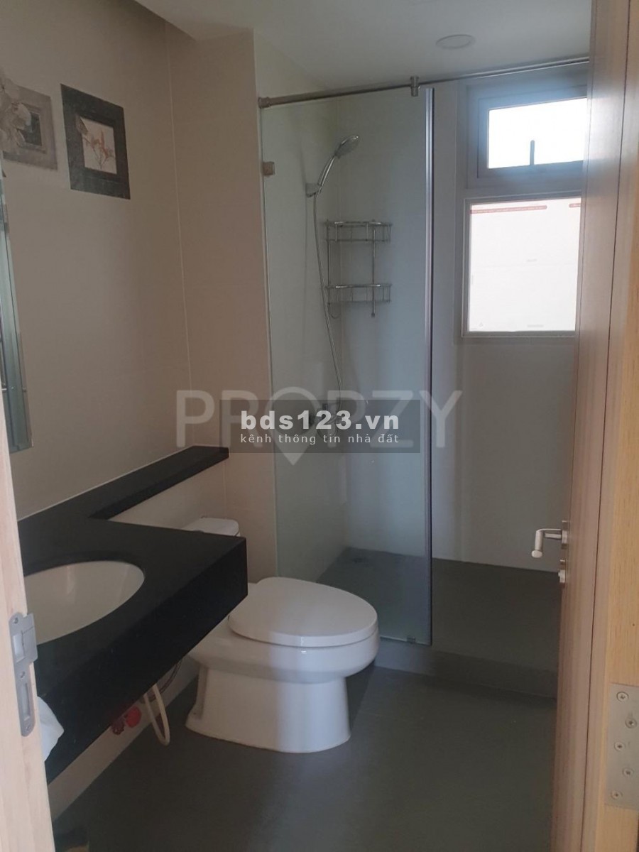 Cho THUÊ cc La Casa Quận 7 2PN diện tích lớn, đầy đủ nội thất