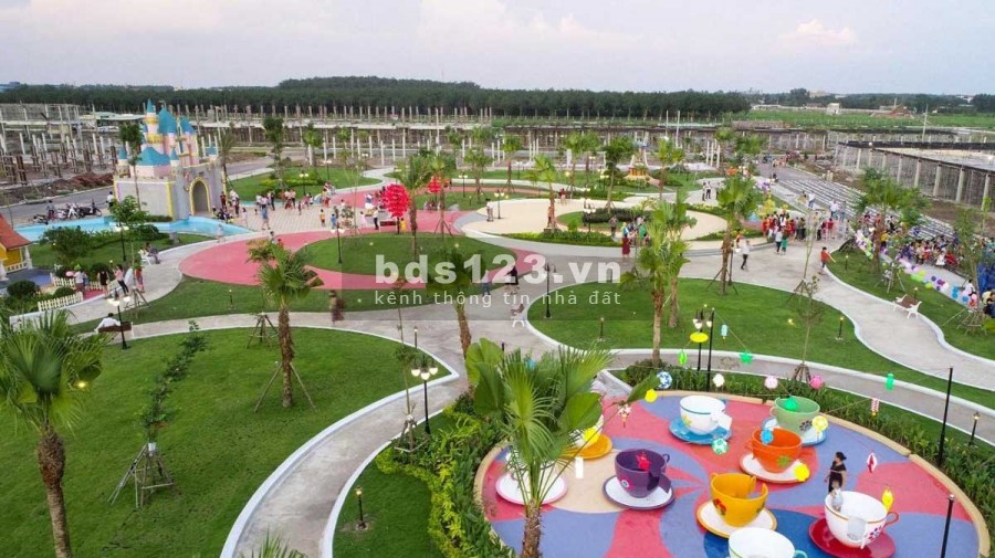 Nhỉnh 2 tỷ có đất có nhà và cả cơ hội có xe sang, chiết khấu 2%