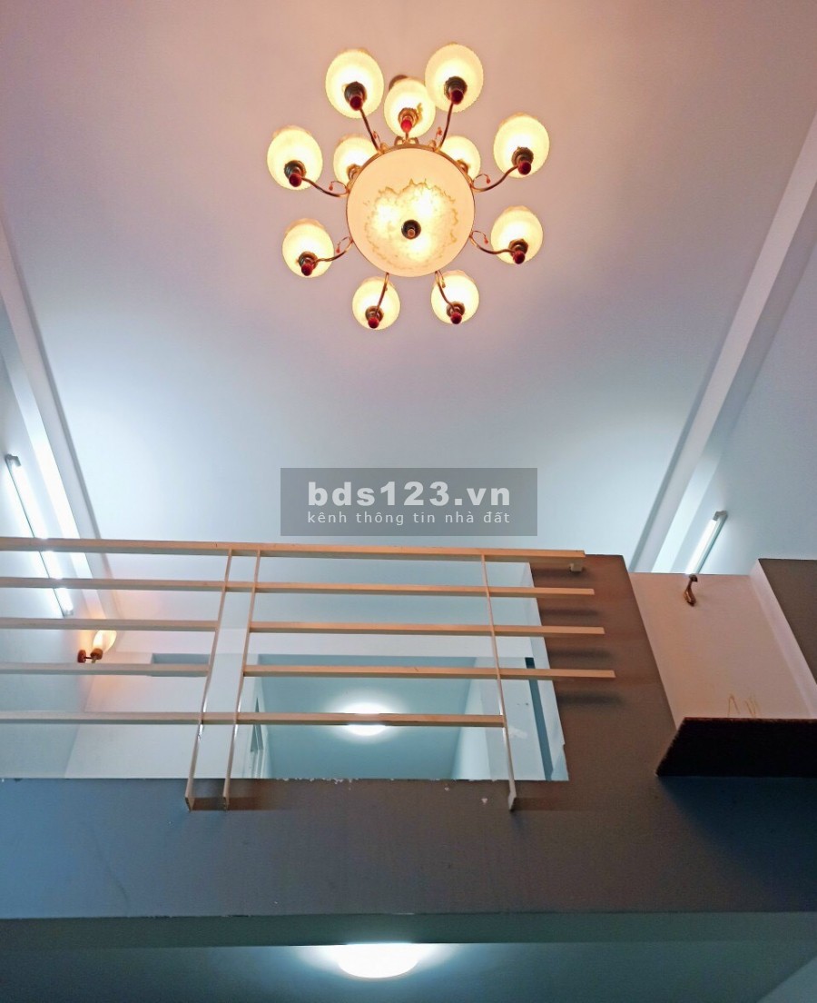 Bán nhà Trần Hữu Trang, 80m2, mặt tiền dài 19m, q Phú Nhuận chỉ 7 tỷ 3
