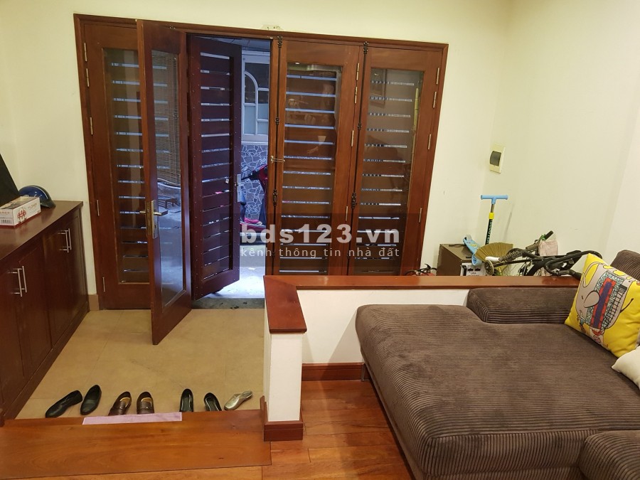 Nguyên căn hàng hiệu Vĩnh Phúc Ba Đình, nội thất bạc tỷ, giá 6.9 tỷ, lh 092.234.6363