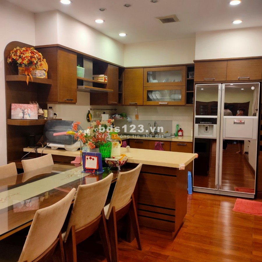 Nguyên căn hàng hiệu Vĩnh Phúc Ba Đình, nội thất bạc tỷ, giá 6.9 tỷ, lh 092.234.6363