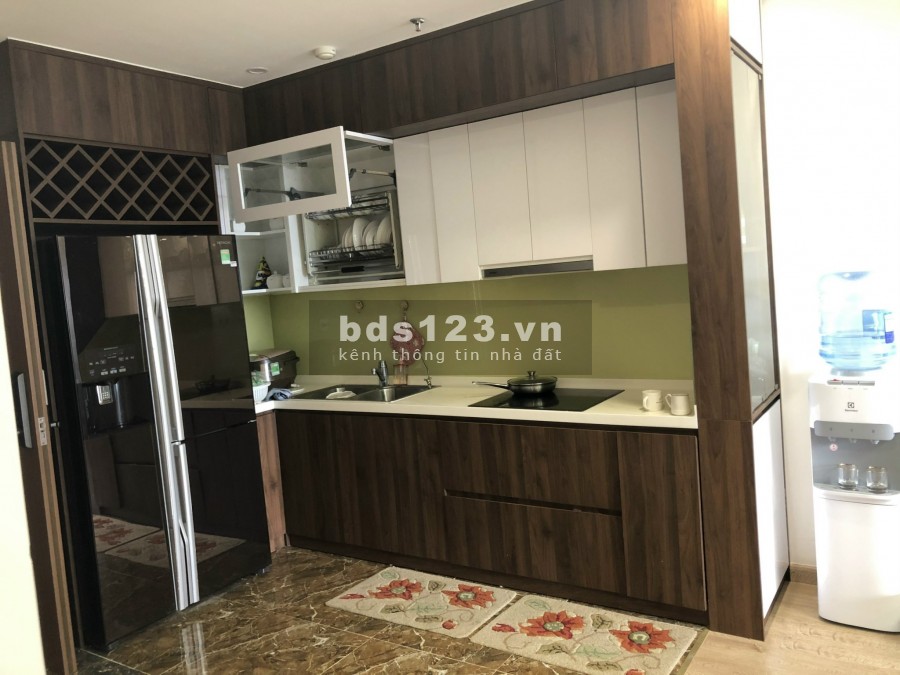 Chính chủ căn hộ 4PN ( 141m2) tại The Emerald Mỹ Đình chỉ với 4.8 Tỷ. LH: 0858567056