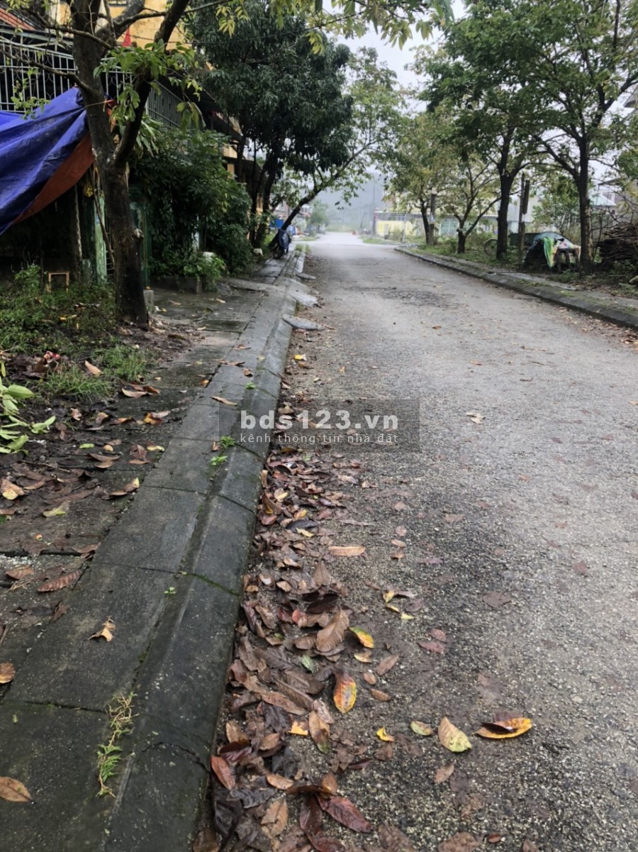 Bán gấp lô đất quy hoạch đại học huế, mt Tôn Thất Bật, lh 0858687880