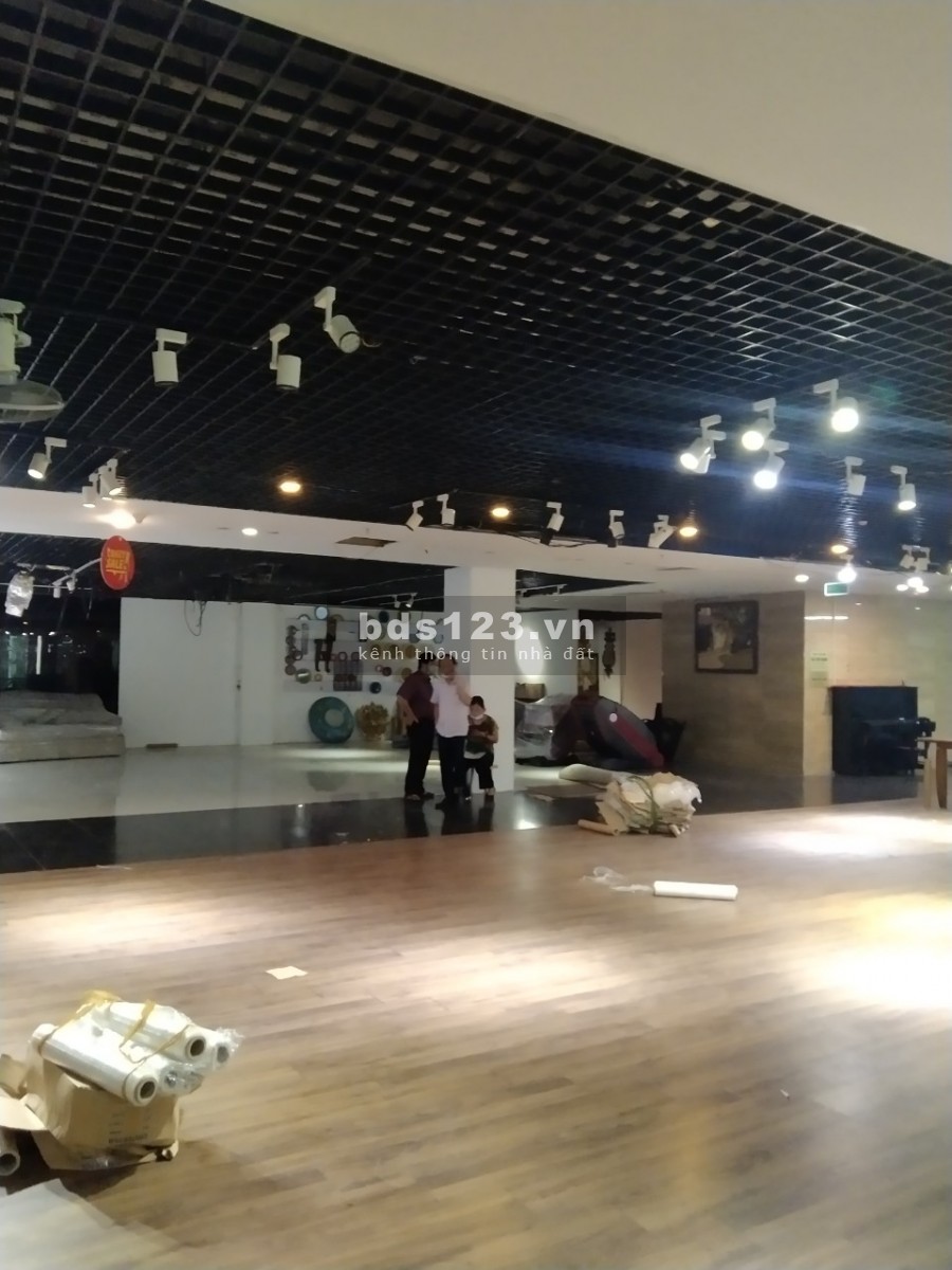 Cho thuê sàn văn phòng 1000m2, làm việc 24/7 giá rẻ tại TTTM Hàng Da, Hoàn Kiếm, Hà Nội. LH.0866683628