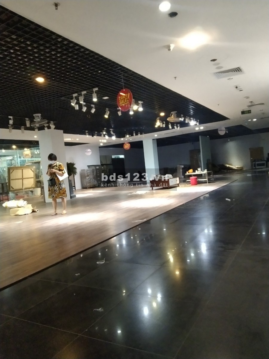 Cho thuê sàn văn phòng 1000m2, làm việc 24/7 giá rẻ tại TTTM Hàng Da, Hoàn Kiếm, Hà Nội. LH.0866683628