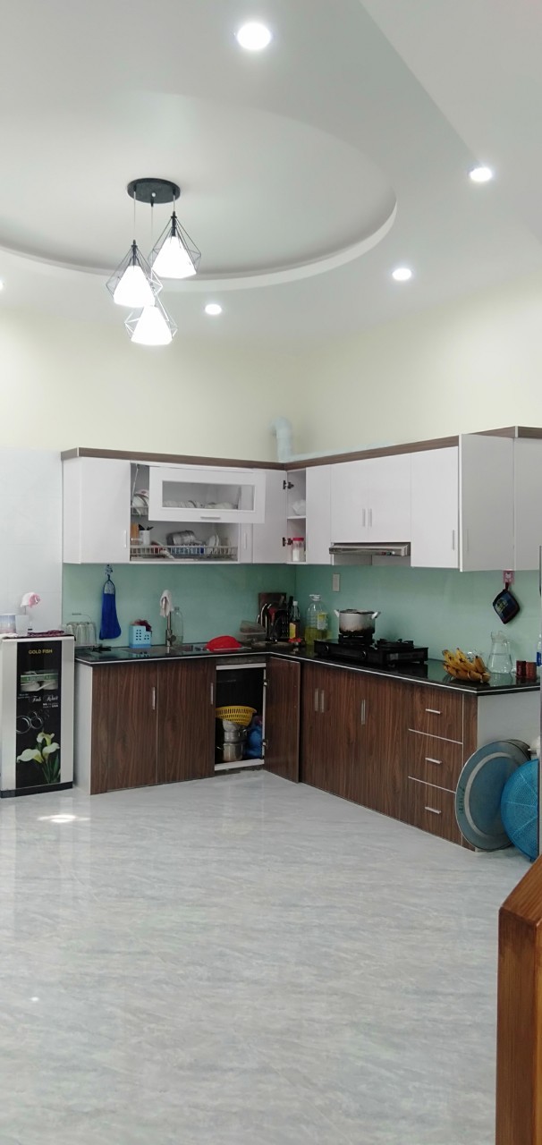 Bán nhà xây Độc Lập Đồng Hoà 3 tầng đúc kiên cố giá 2.3 tỷ