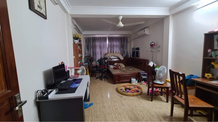 Nhà Tự Xây Ngọc Thụy Long Biên 70m 3t mt6.8m nhỉnh 3 tỷ, ô tô đỗ cổng, an sinh đỉnh.