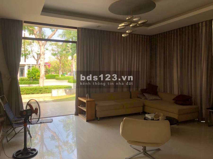 Biệt thự Lucasta Khang Điền đơn lập 3 mặt tiền siêu hiếm không có căn thứ 2