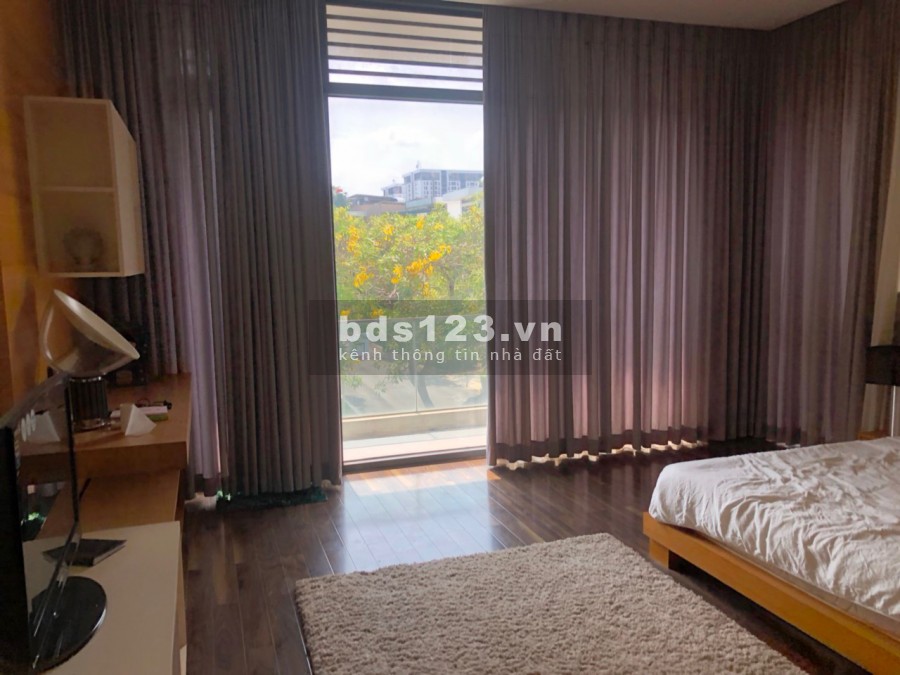Biệt thự Lucasta Khang Điền đơn lập 3 mặt tiền siêu hiếm không có căn thứ 2