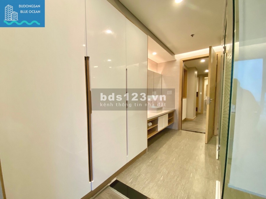 Cần bán Nhanh Căn hộ cao cấp 4 sao 70m2, trung tâm Đà Nẵng