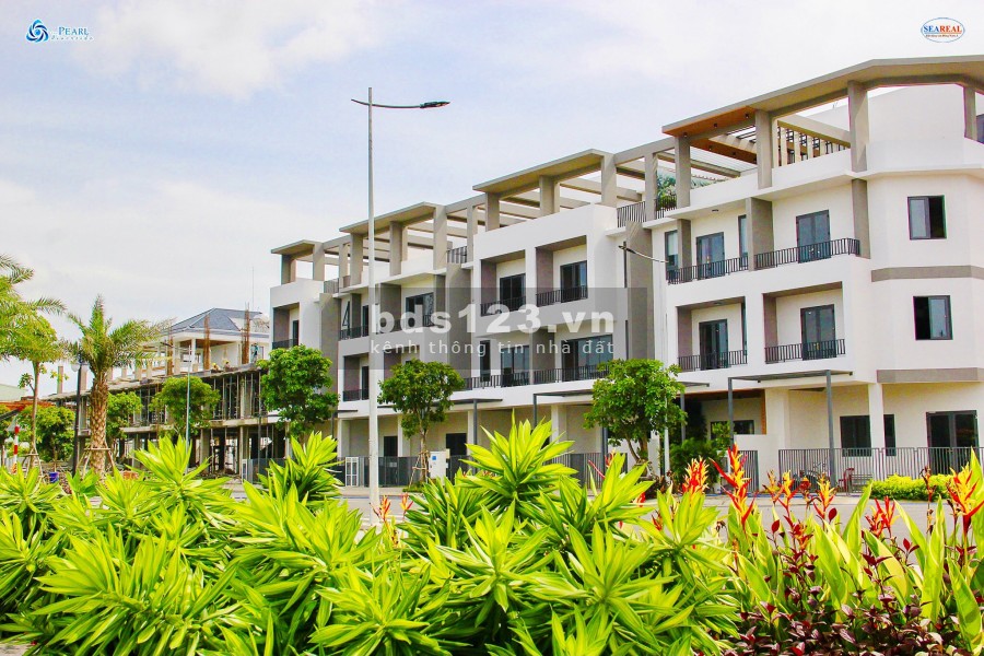 Bán nhà biệt thự, liền kề quận Bến Lức - Long An giá 1.1ỷ