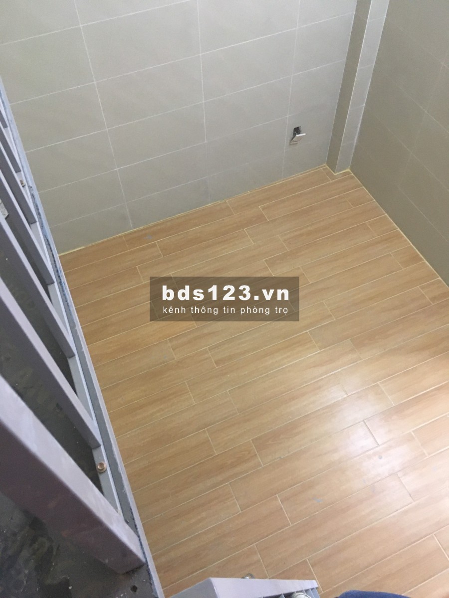 Cho thuê phòng có gác mới xây 100% đối diện ĐH CN4
