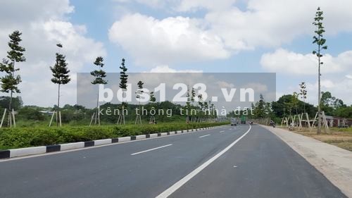 Đất Chánh Phú Hoà- Bến Cát 1 xẹt Mỹ Phước Tân Vạn gần KCn Bàu Bàng giá chỉ 825tr