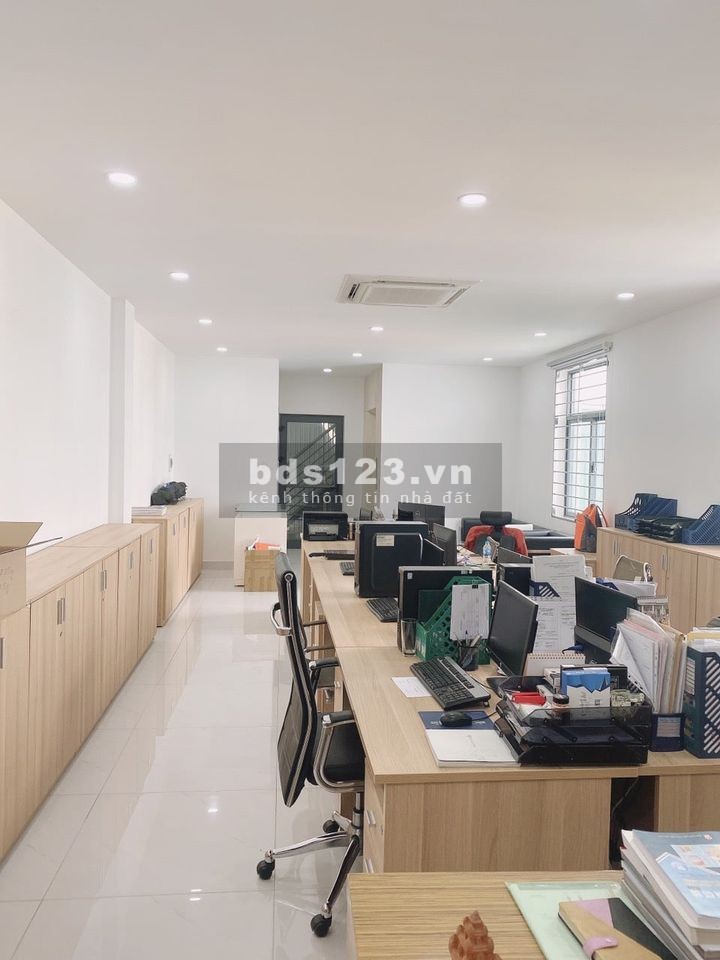 Cho thuê nguyên căn nhà làm VP 400m2 hầm 4 sàn trống suốt mặt tiền An Phú Quận 2