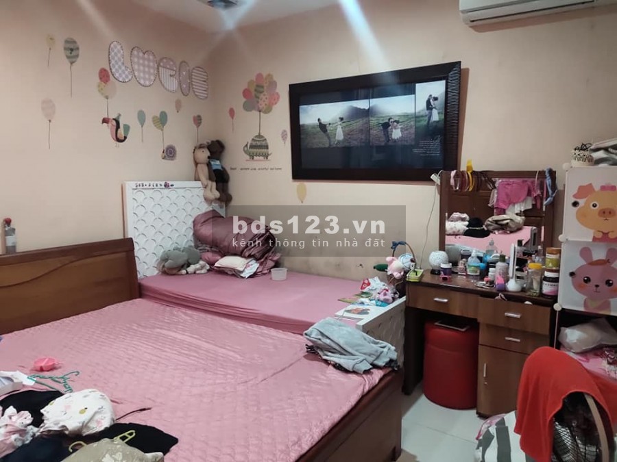 Bán mảnh đất phân lô phường Hàng Mã, phố cổ Hoàn Kiếm, dt 60m2, chỉ hơn 8 tỷ, lh 0942.861188