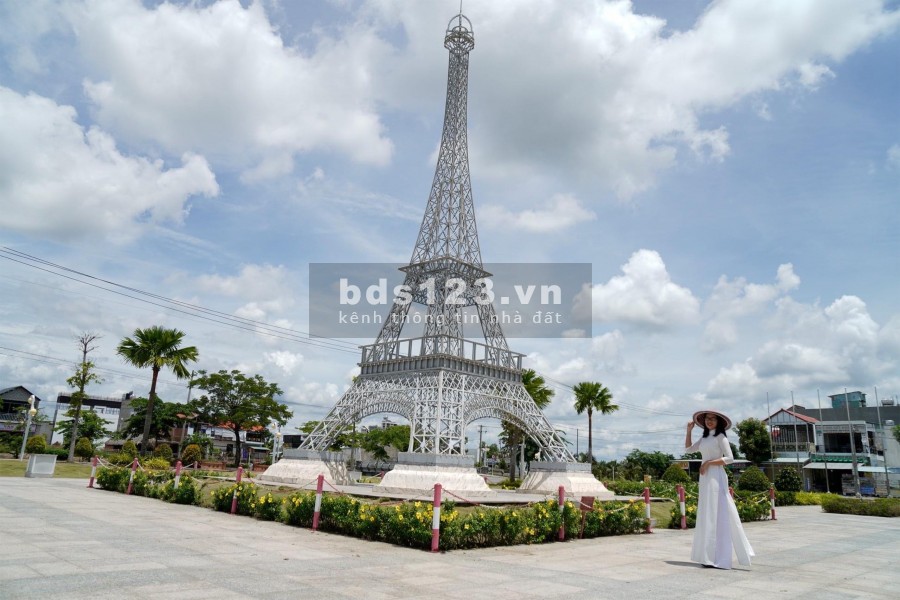 Chính chủ bán gấp nền góc dự án cát tường phú sinh lô góc đối diện 7 kì quan trục đường tc4