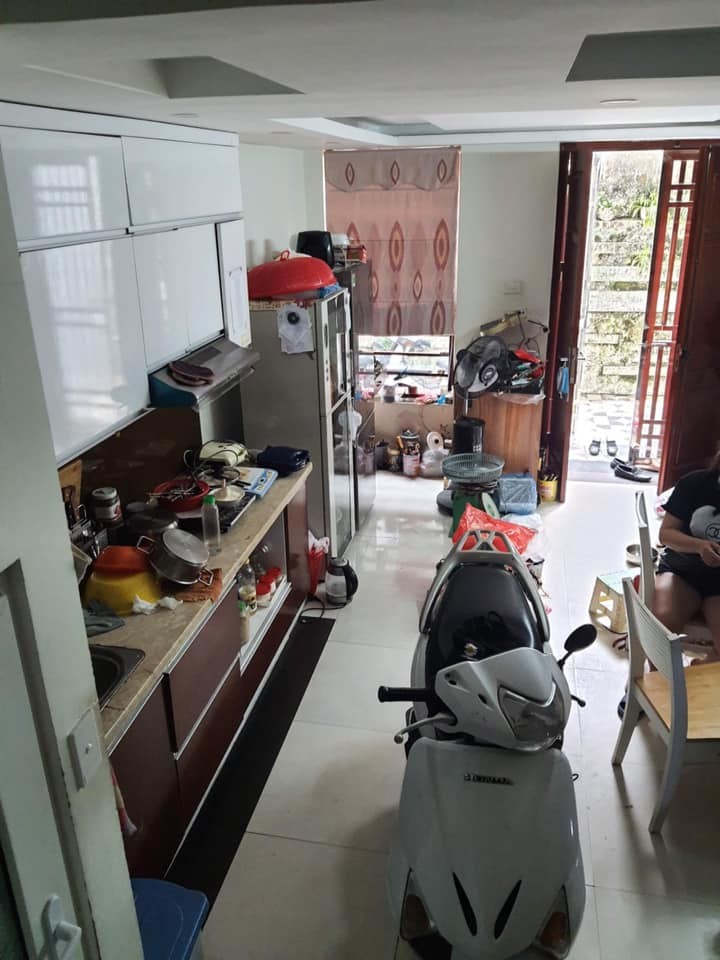 Nhà mới 5Tx36m, mặt tiền 3.8m Ngã Tư Sở, Nguyễn Trãi chỉ nhỉnh 3 tỷ,
