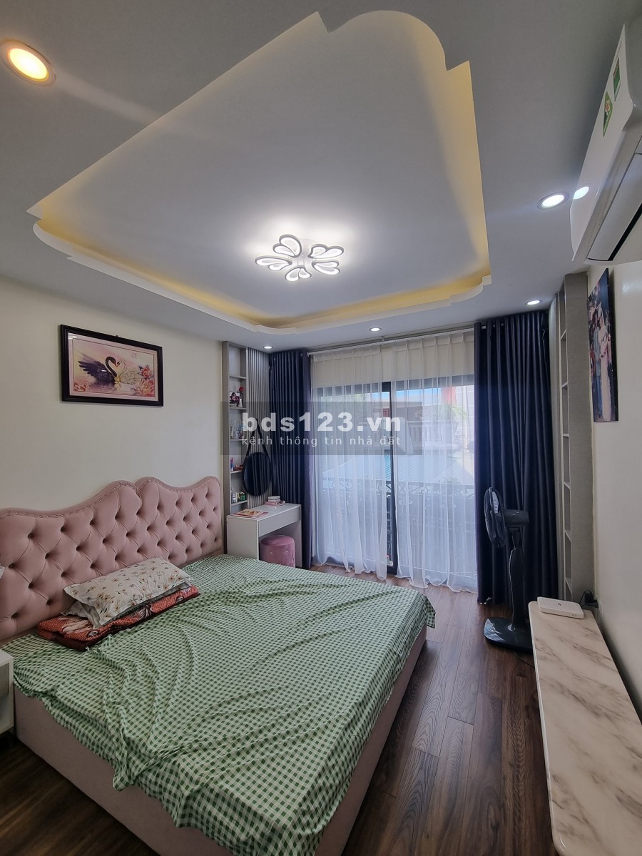 Bán nhà Tứ Liên, 80m, 3.9 tỷ, kinh doanh chung cư mini