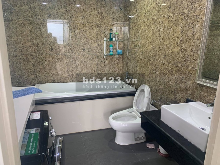 Cho thuê căn hộ ở Eurowindow Trần Duy Hưng, 2PN đủ đồ 16tr/tháng LH 0327582785