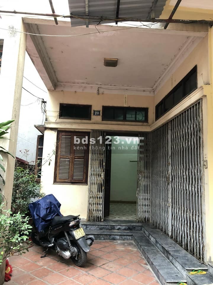 Bán đất tặng nhà 3 tầng Nguyễn Văn Cừ 95m2, mặt tiền 7.3m. Chỉ 47tr/m2