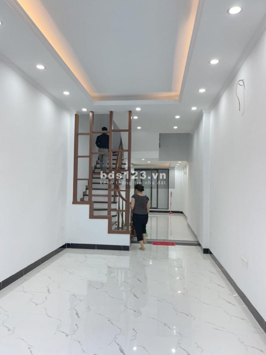 Nhà mới Quan Hoa, lô góc, oto vào nhà, ngõ thông, kinh doanh, 53m2*5T.Giá chỉ 7tỷ6