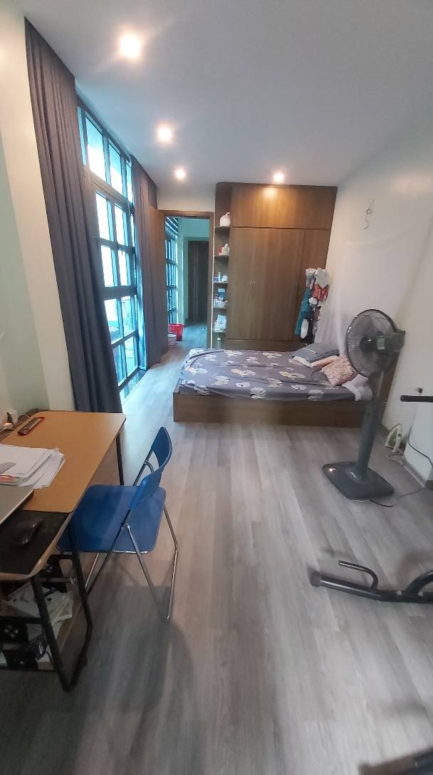 Bán nhà Hoàng Đạo Thành 60m2, ô góc, ngõ to ô tô đỗ cửa, khu dân trí cao, tiện ích