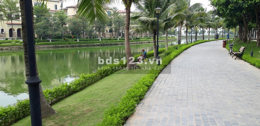 Biệt thư đơn Lập Vinhomes Green Villa, Tây Hồ dt 28m2, giá 46 tỷ, chính chủ