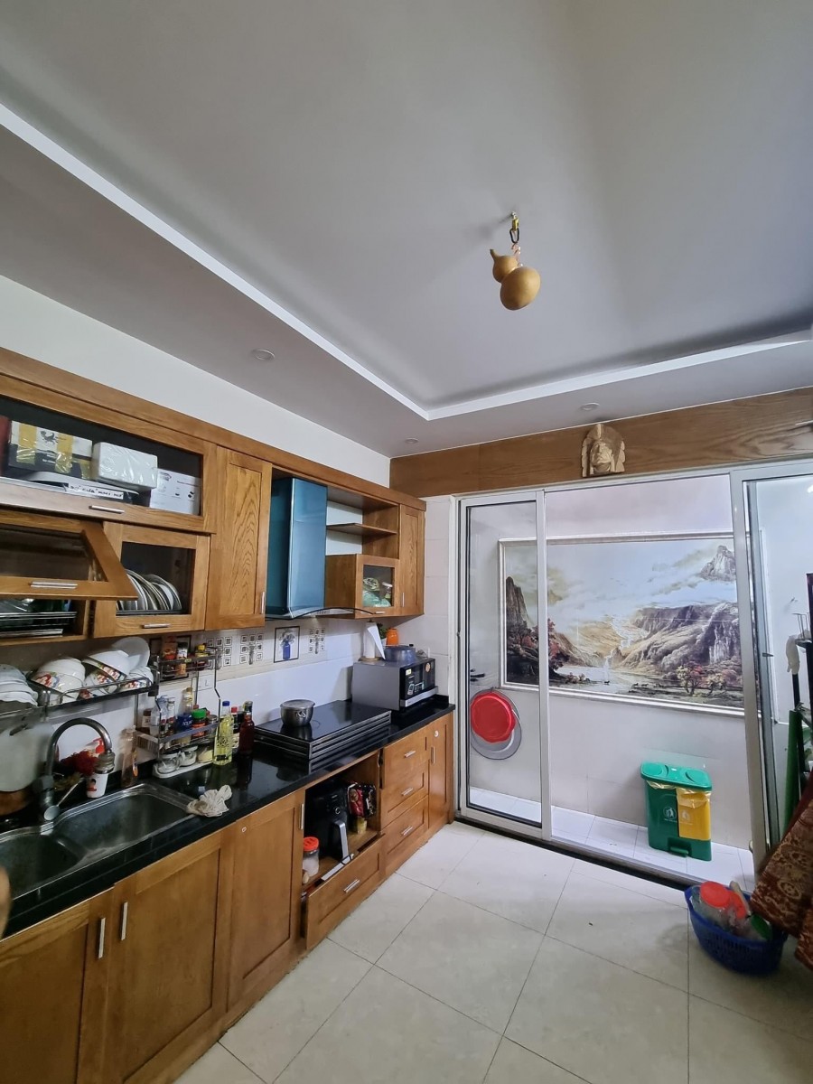 Nhà đẹp Đường Láng, Đống Đa 55m2x6T, nhỉnh 6 tỷ, mới đẹp ở ngay