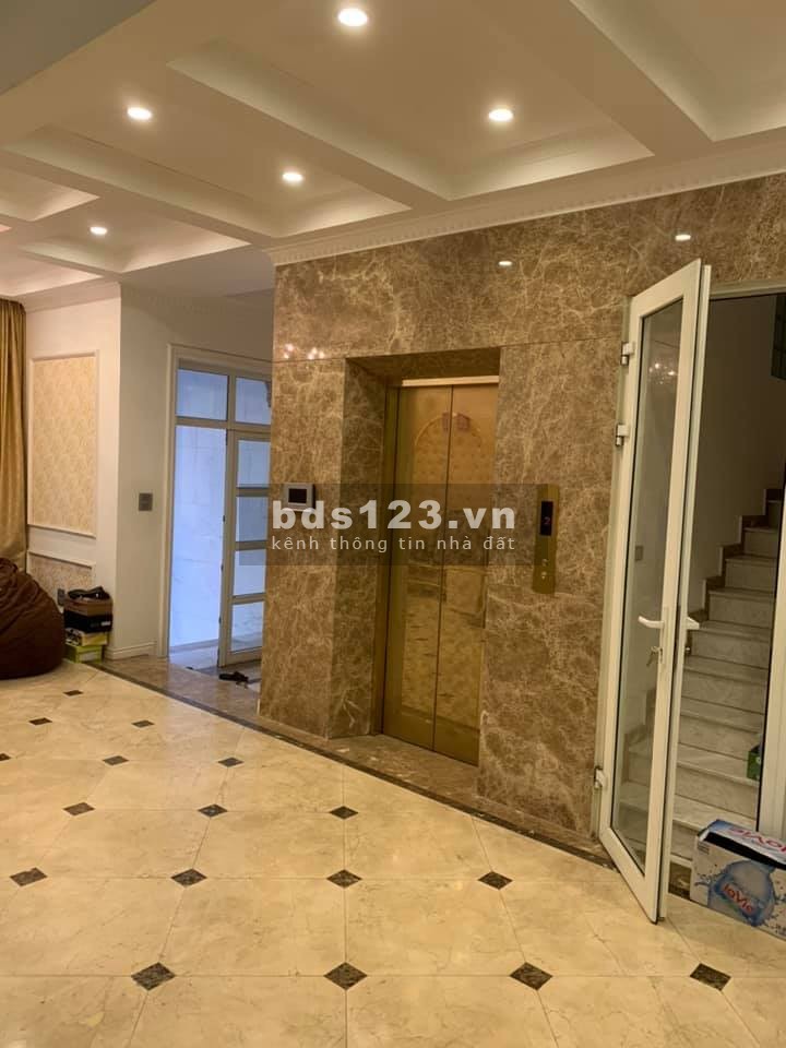 Bán gấp nhà đẹp như KHÁCH SẠN Phố ĐỒNG ME MỸ ĐÌNH 95m MT6,8m ngõ 3 oto đi.