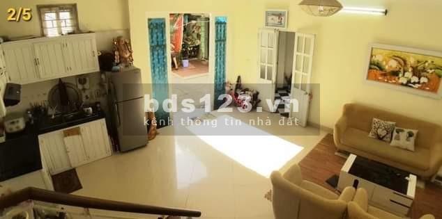 Bán nhà hàng xóm Timecity Minh Khai 59 3 7.2 6.5 tỷ Hai Bà Trưng ô tô 4 chỗ đỗ cửa