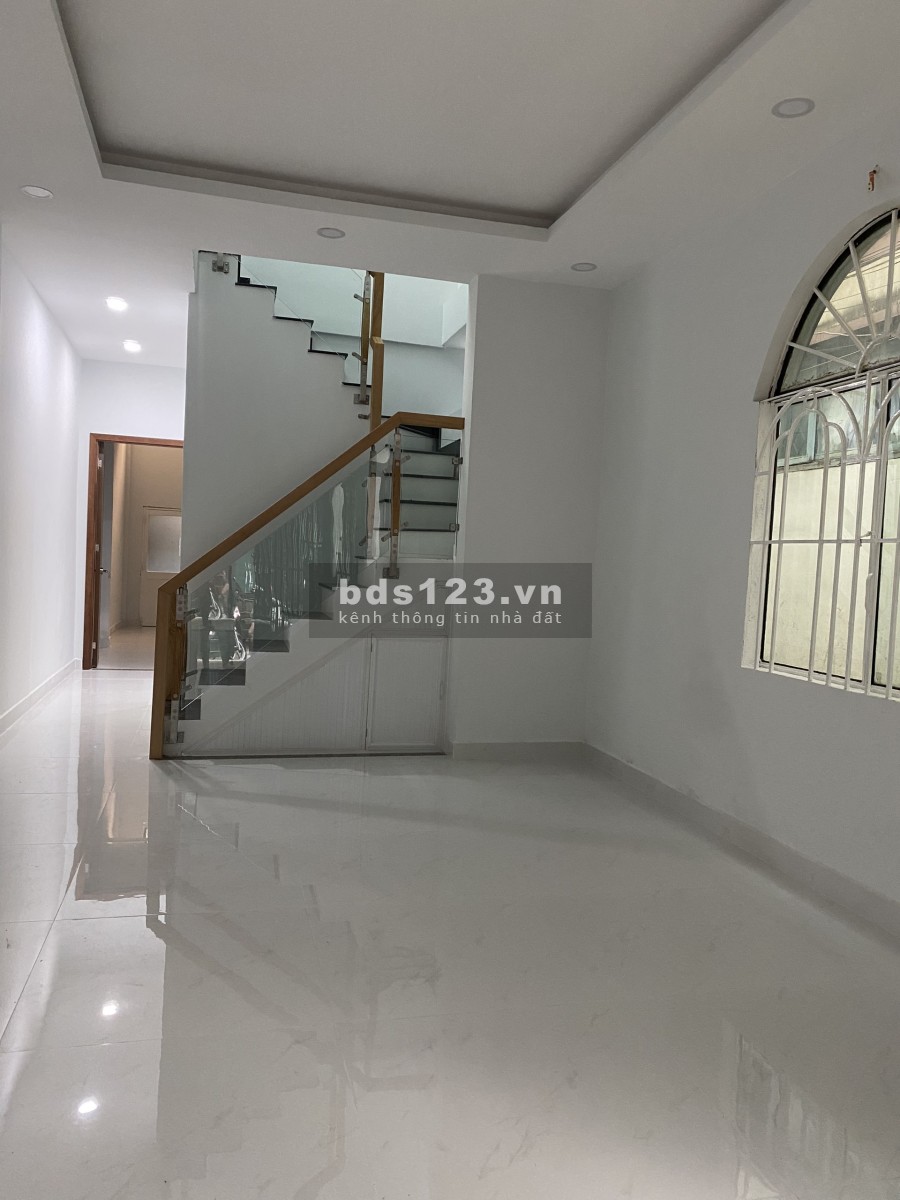 Nhà đẹp 2 tầng, 3.7x16.5 hẻm xe tải gần MT Minh Phụng Quận 6, giá 7 tỷ
